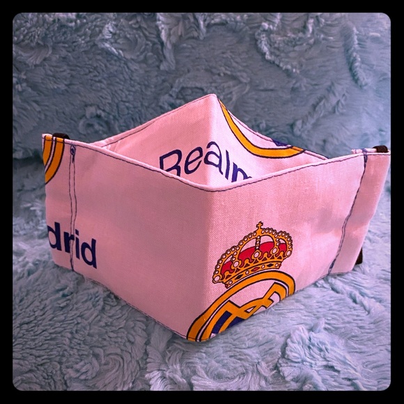 Reusable Mask - Picture 1 of 1